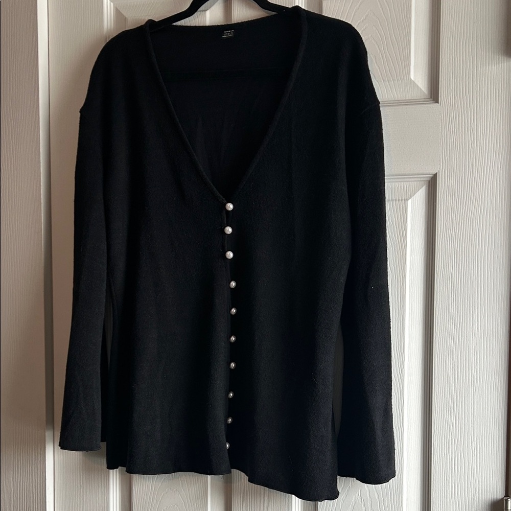 Black Cardigan with Pearl Buttons - Picture 4 of 16